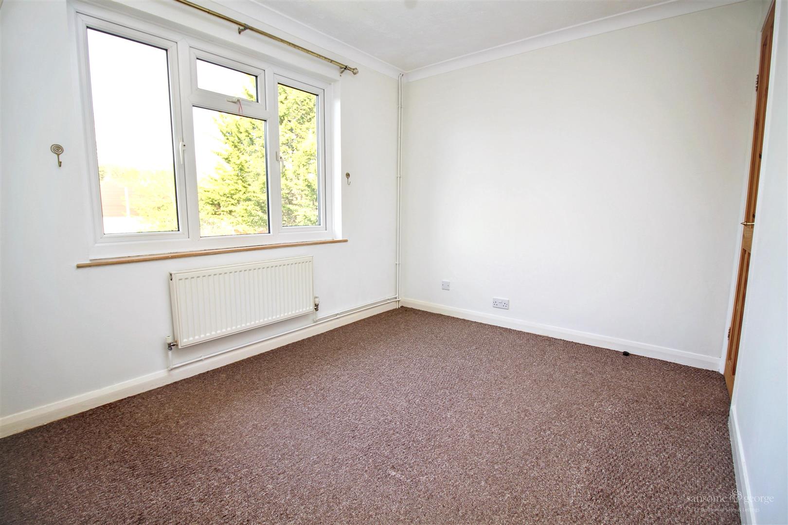 Caistor Close, Calcot, Reading